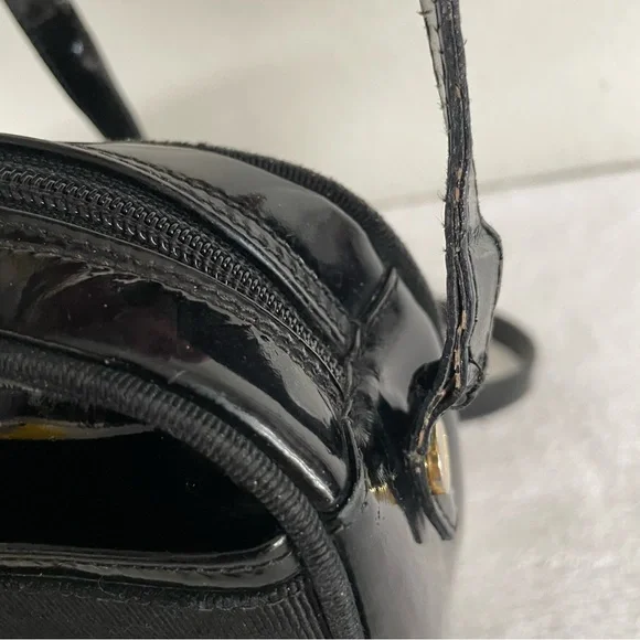 Salvatore Ferragamo Vintage Crossbody Bag Enamel Shoulder Vara - Picture 12 of 16